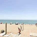 Apartment Pedro -terraza + Vistas Al Mar + Piscina Benalmadena